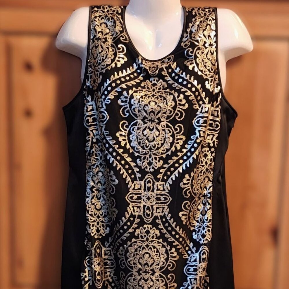 Donna Ricco NY Size 16 Sleeveless Round Neck Black Satin and Gold Sequin Dress